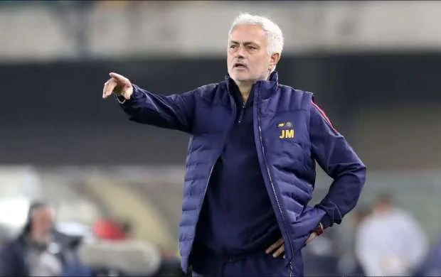 Mourinyu Ançelottini geridə qoydu - "Top 10" 