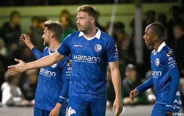 "Qarabağ"ın rəqibi 1/8 finala darmadağınla yüksəldi 
