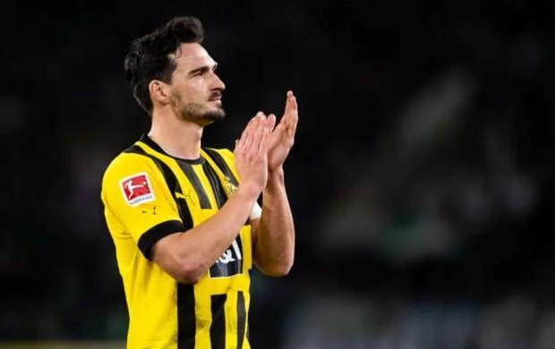 Hummels DÇ-yə getməyəcək - SƏBƏB  