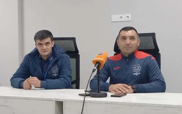 "Cavid Hüseynovla eyni maaşı alırıq" - Vüqar Əsgərli  