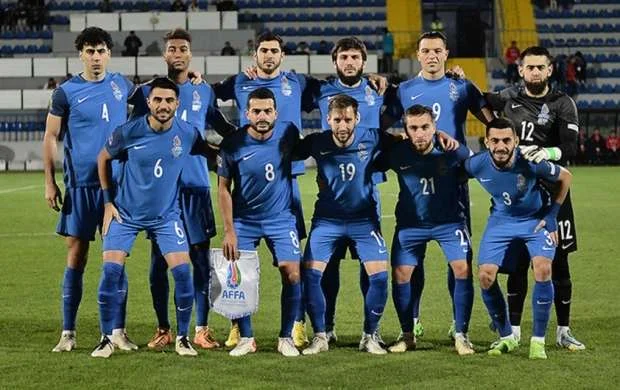 De Byazi milliyə 27 futbolçu çağırdı - Kimlər kənarda qaldı? 