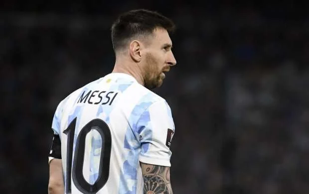Messi DÇ-nin favoritlərindən danışdı: "Bu kollektiv çox qorxulu görünür"  