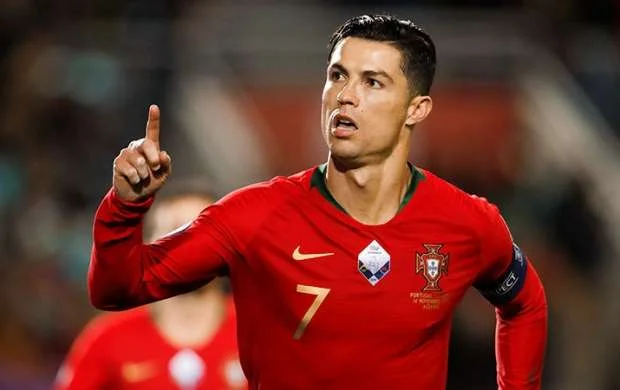 Ronaldu futbolçu karyerasını bu il bitirə bilər - Özü dedi 