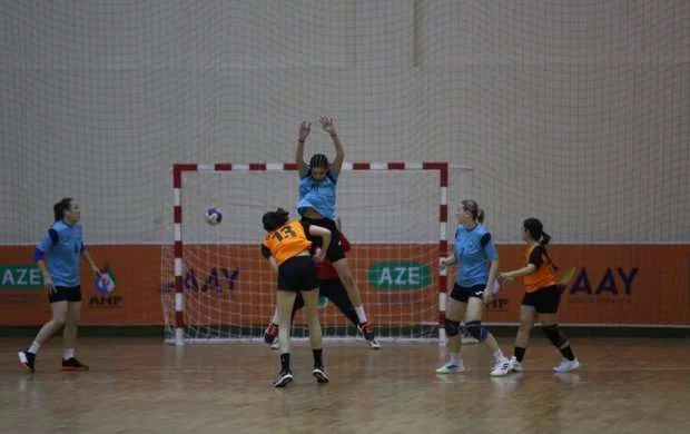 Qadın həndbolçular arasında Azərbaycan çempionatına start verildi 