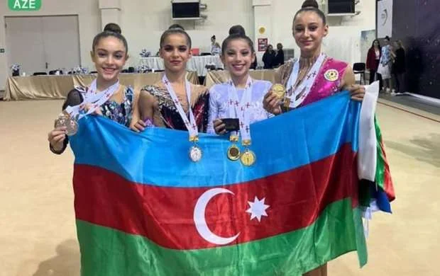 Bədii gimnastlarımız Tbilisidə 25 medal qazandı 