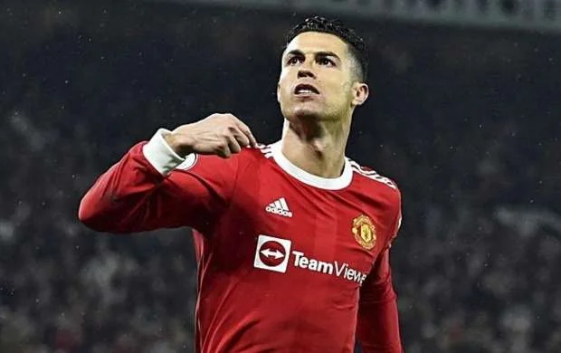 “Mançester Yunayted” Ronaldu ilə müqaviləni ləğv etdi - RƏSMİ 