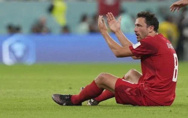 Danimarkanın futbolçusu üçün mundial erkən bitdi 