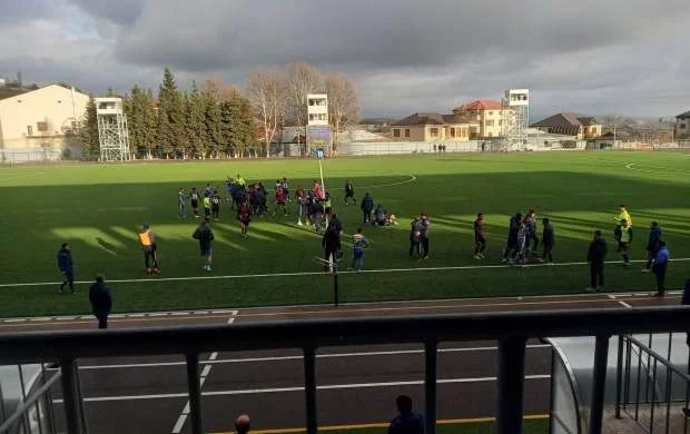 Şamaxıda qalmaqal: Futbolçular dalaşdı, məşqçilər... 