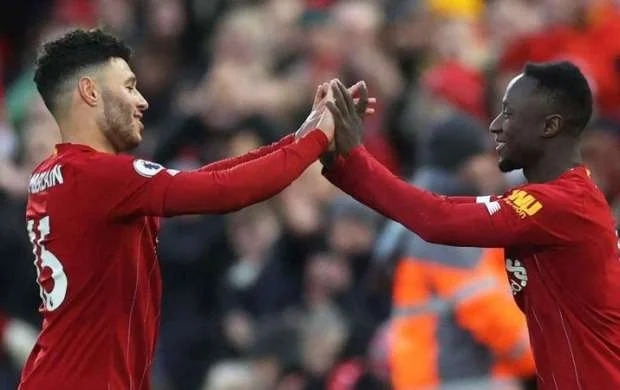 "Liverpul"in iki futbolçusu "Milan"ın hədəfində 