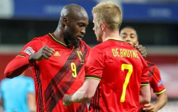 Milliyə baş məşqçini futbolçular seçəcək 