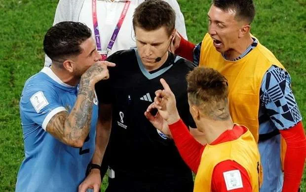 FİFA-dan uruqvaylı futbolçularla bağlı araşdırma 