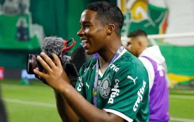 "Real" 16 yaşlı futbolçu ilə danışıqlara başladı - Rekord məbləğ 