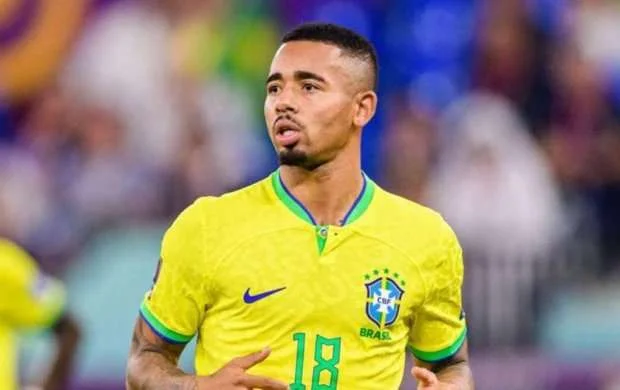 Braziliya millisinin hücumçusu əməliyyat olundu 