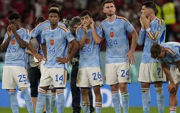 DÇ-2022: İspaniya yığmasından antirekord 