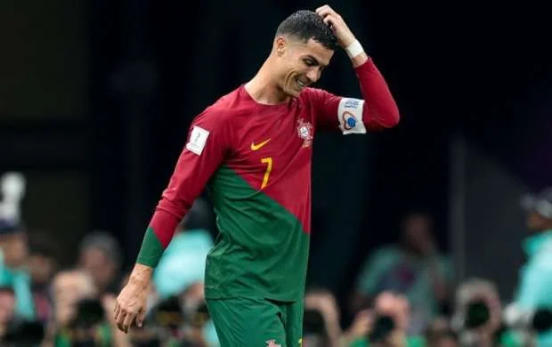 Ronaldu ilə Santuş niyə mübahisə ediblər? - İnsidentin detalları 