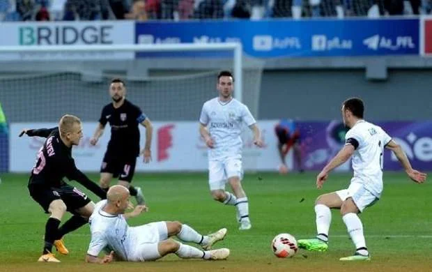 "Qarabağ"a rahatlıq yoxdur  - "Neftçi" yalan olub, "Sabah" gerçək! 