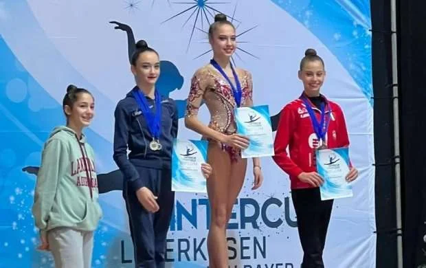Azərbaycan gimnastı Almaniyada gümüş medal qazandı 