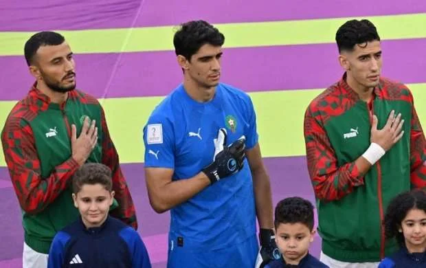 DÇ-2022: Aldığı mükafatı komanda yoldaşına verdi - FOTO 