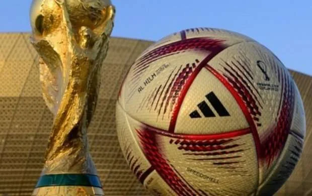 DÇ-2022: Yarımfinal və final üçün hazırlanan top təqdim edildi - FOTO 