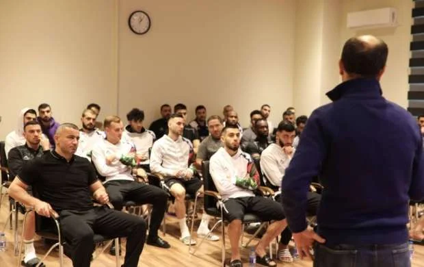 Barış Şimşəkdən “Qarabağ” üçün seminar 