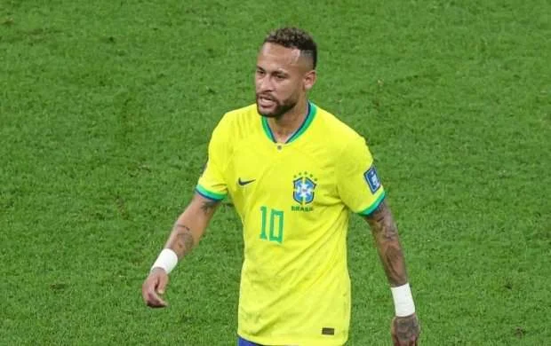 Ronaldo Neymara psixoloqa getməyi məsləhət gördü 