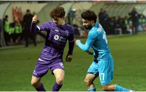 "Sumqayıt"ın futbolçusu üçün əlamətdar oyun 