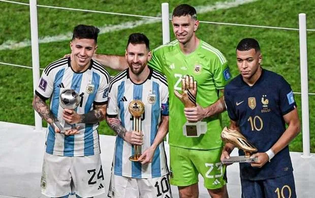 Günün transfer xəbərləri: Mundialın qəhrəmanları Avropa nəhənglərinin hədəfində 