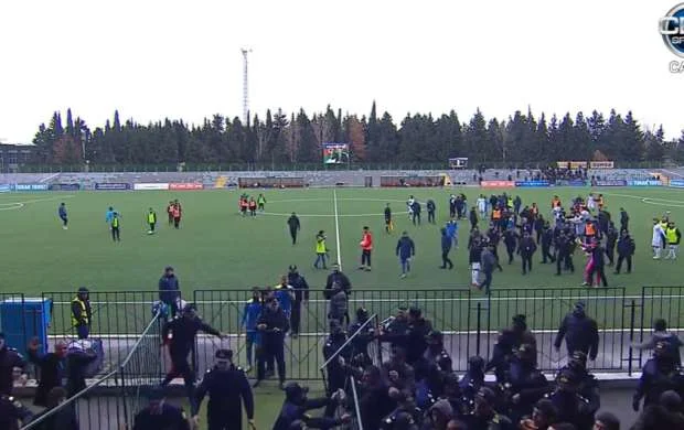 Tovuzda dava düşdü, polis müdaxilə etdi  