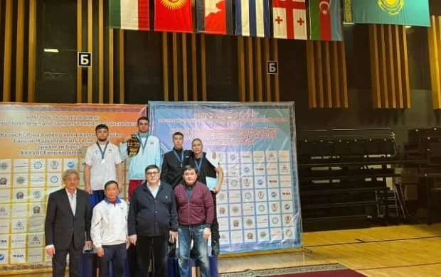 Boksçularımız beynəlxalq turnirdə 12 medal qazandı 