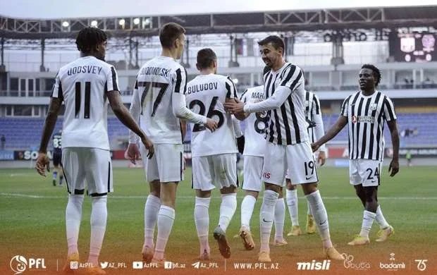 “Neftçi”dən darmadağın - VİDEO 