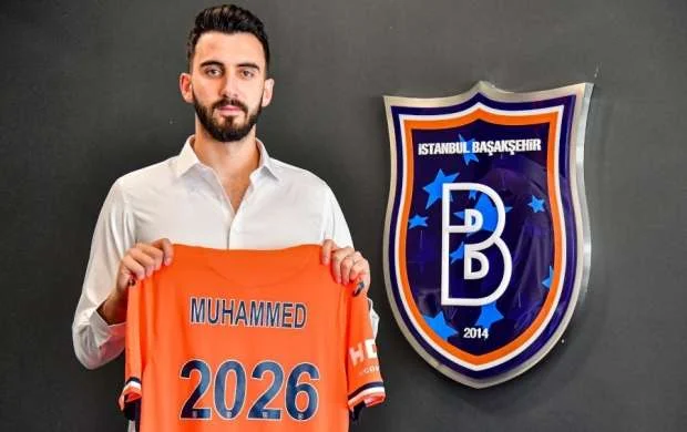 “Başakşəhər”dən qapıçısı ilə yeni müqavilə 