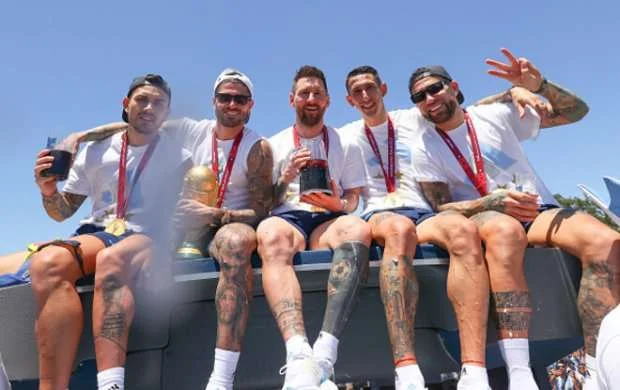 Messi və komanda yoldaşları prezidentlə görüşmək istəmədilər - Qalmaqal 