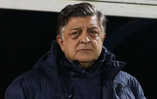 Yılmaz Vural özünə yeni iş tapdı 