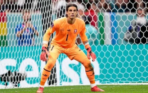 Millinin qapıçısı bu ay "Bayern Münhen"ə keçmək istəyir  - MƏBLƏĞ 