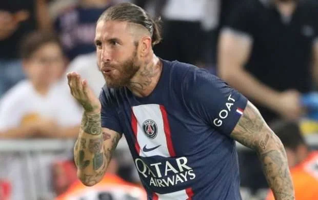 Serxio Ramos İspaniyaya qayıdır 