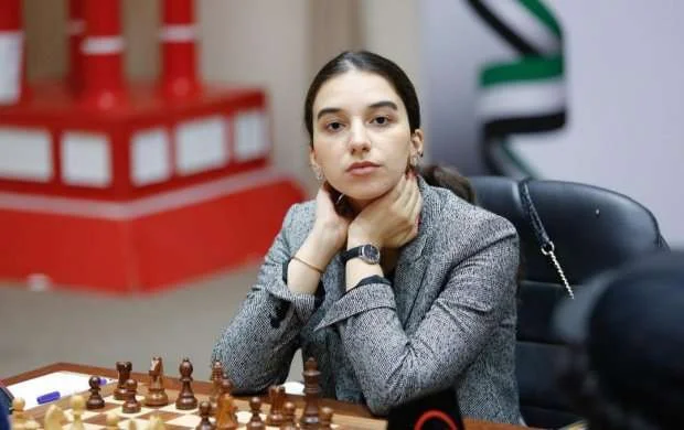 Millinin lideri Çində mübarizəyə başlayır 