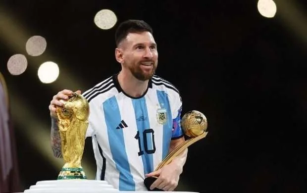 Messi ilin ən yaxşısı seçildi 