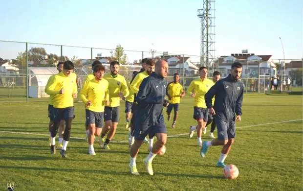 “Turan Tovuz”dan Antalyada ilk, “Kəpəz”dən növbəti məşq 