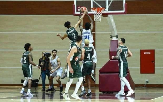 ABL: İlk oyunda “Sərhədçi” qalib gəldi 