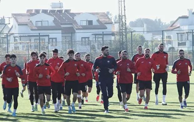 “Qəbələ” Rumıniya klubu üzərində qələbəni əldən verdi 