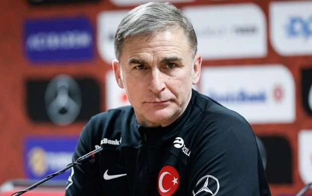 Türkiyə millisinin baş məşqçisi əməliyyat olundu 