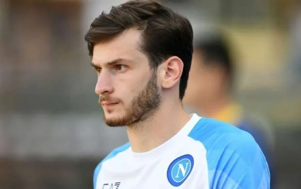 İngiltərə nəhənglərinin istədiyi gürcü "Napoli"nin məşqinə çıxmadı 