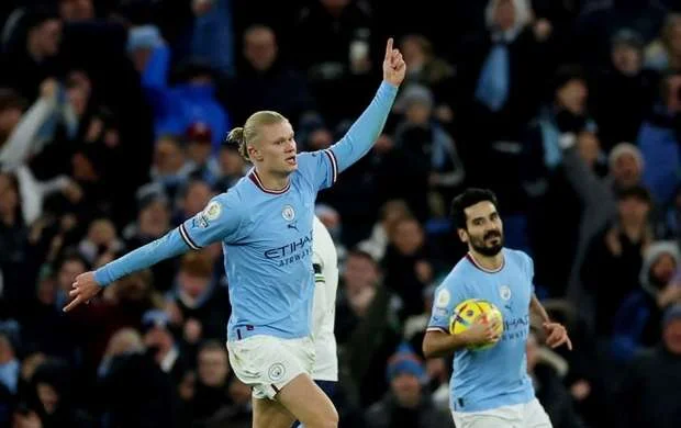 MS “Tottenhem”i xalsız yola saldı 