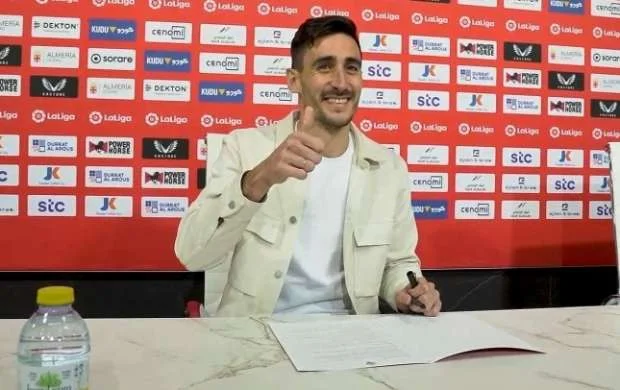İspaniya klubunda bir ayrılıq, bir yeni futbolçu 