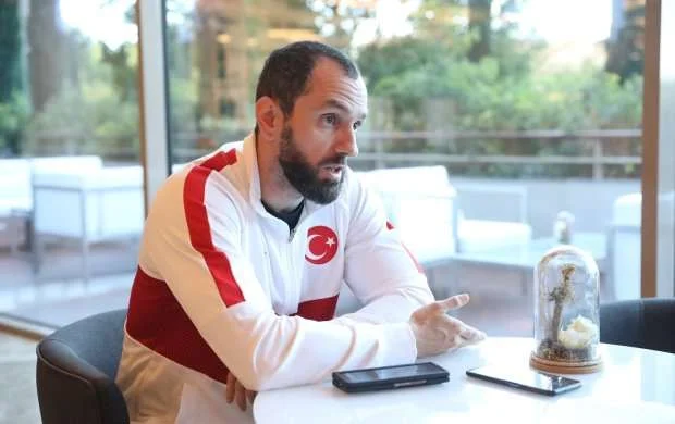 Ramil Quliyev: "Getmə" desəydilər, qalardım" - Planetin ilk ən sürətli ağdərilisindən müsahibə 