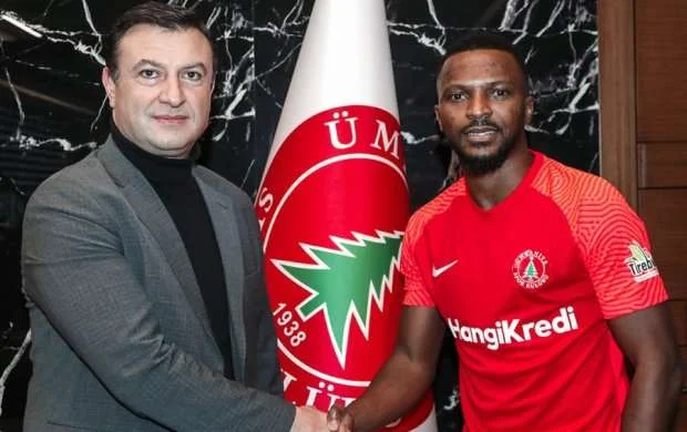 “Şaxtyor”un hücumçusu Super Liqa klubunda 