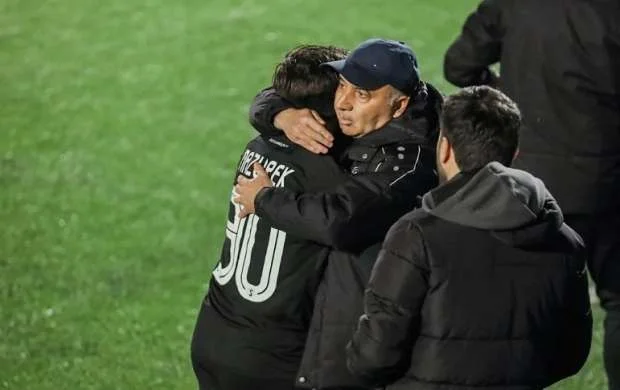 Diniyev 5 futbolçunun xidmətindən məhrum oldu - ADLAR 