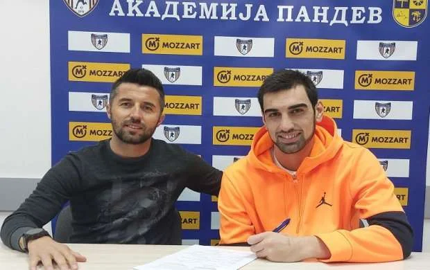 Azərbaycandan ayrılan gürcü hücumçu Şimali Makedoniya klubuna keçdi 