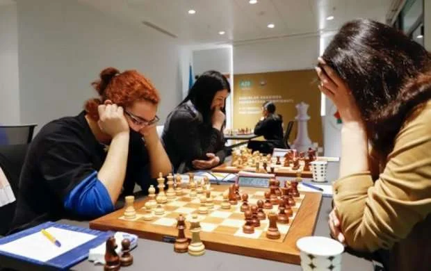 Azərbaycan çempionatında 18 yaşlı lider 