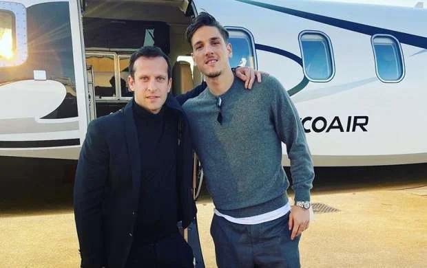 Dzanyolo rəsmən “Qalatasaray”da 